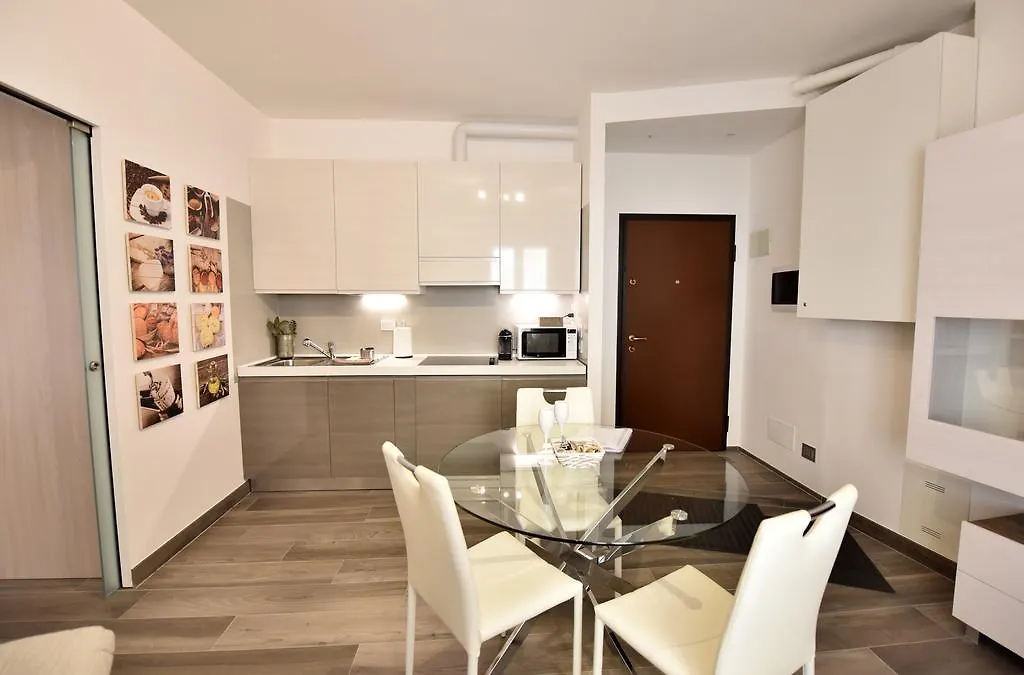 Andrea Luxury Apartments - D'Azeglio Bologna